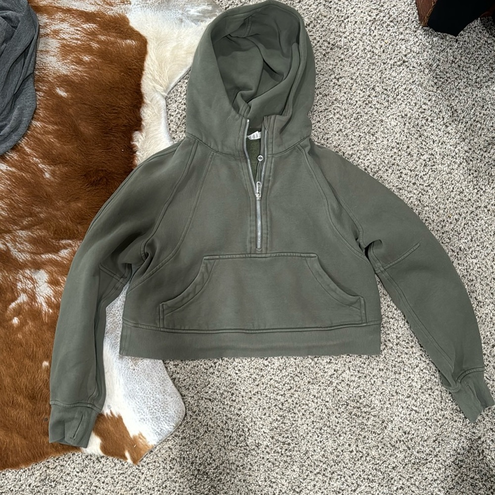 Lululemon scuba